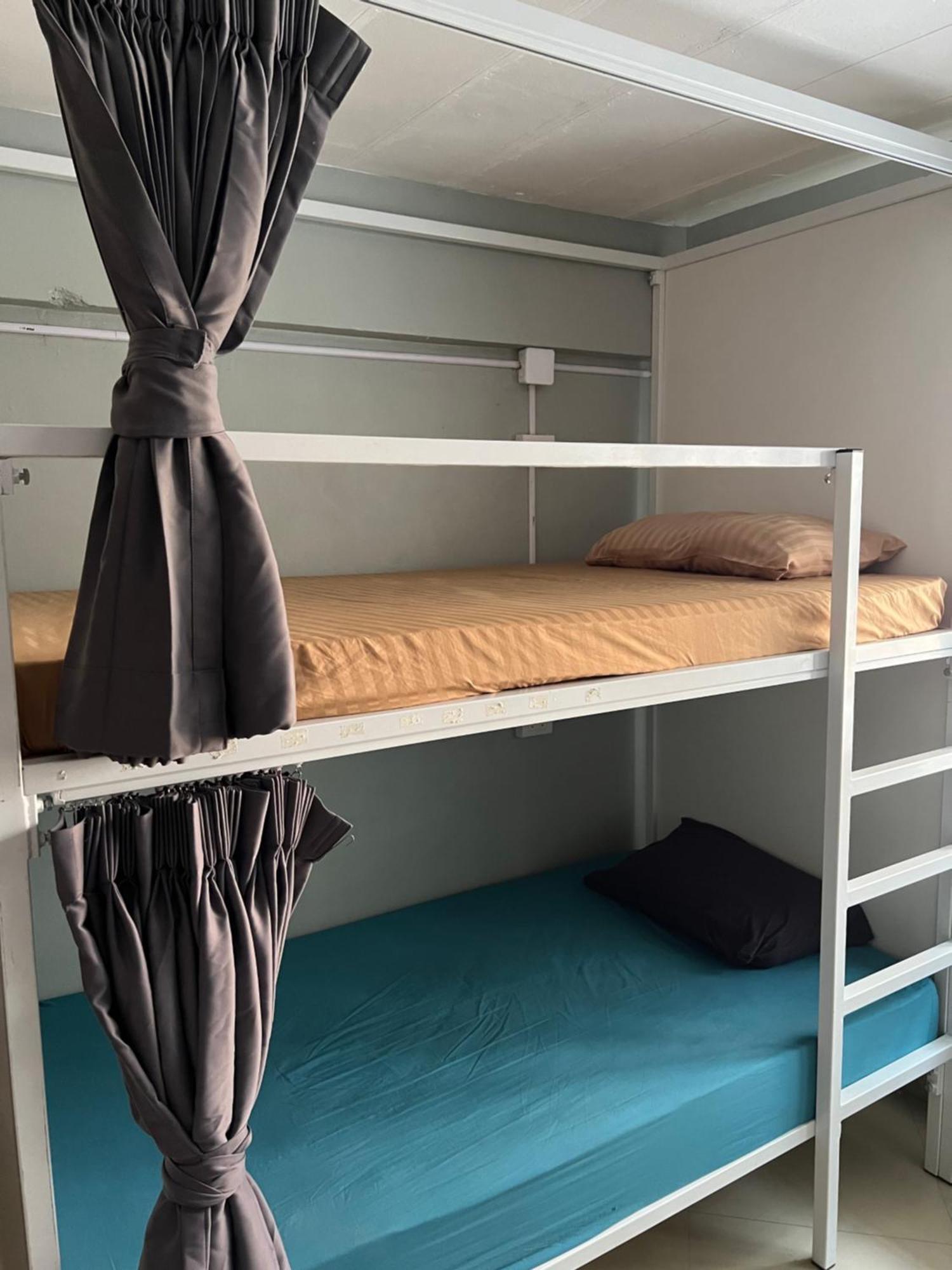 Jomtien Beach Hostel & Guesthouse Экстерьер фото
